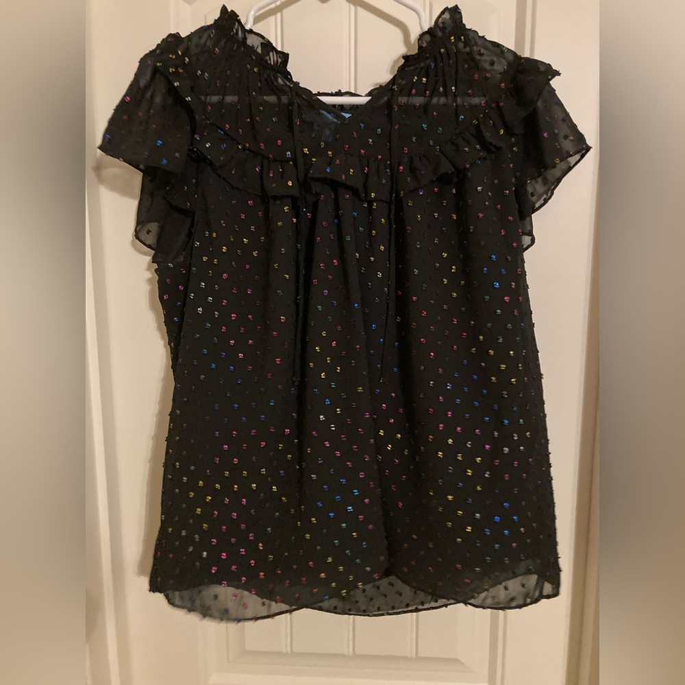 Draper James Flutter Sleeve Top in black shimmer dot, size medium